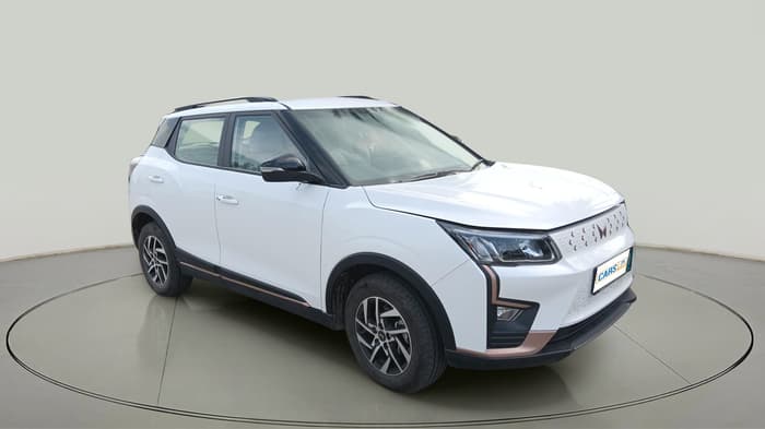2024 Mahindra XUV400 EL 7.2 KW, Electric, Automatic, 13,550 km, exterior