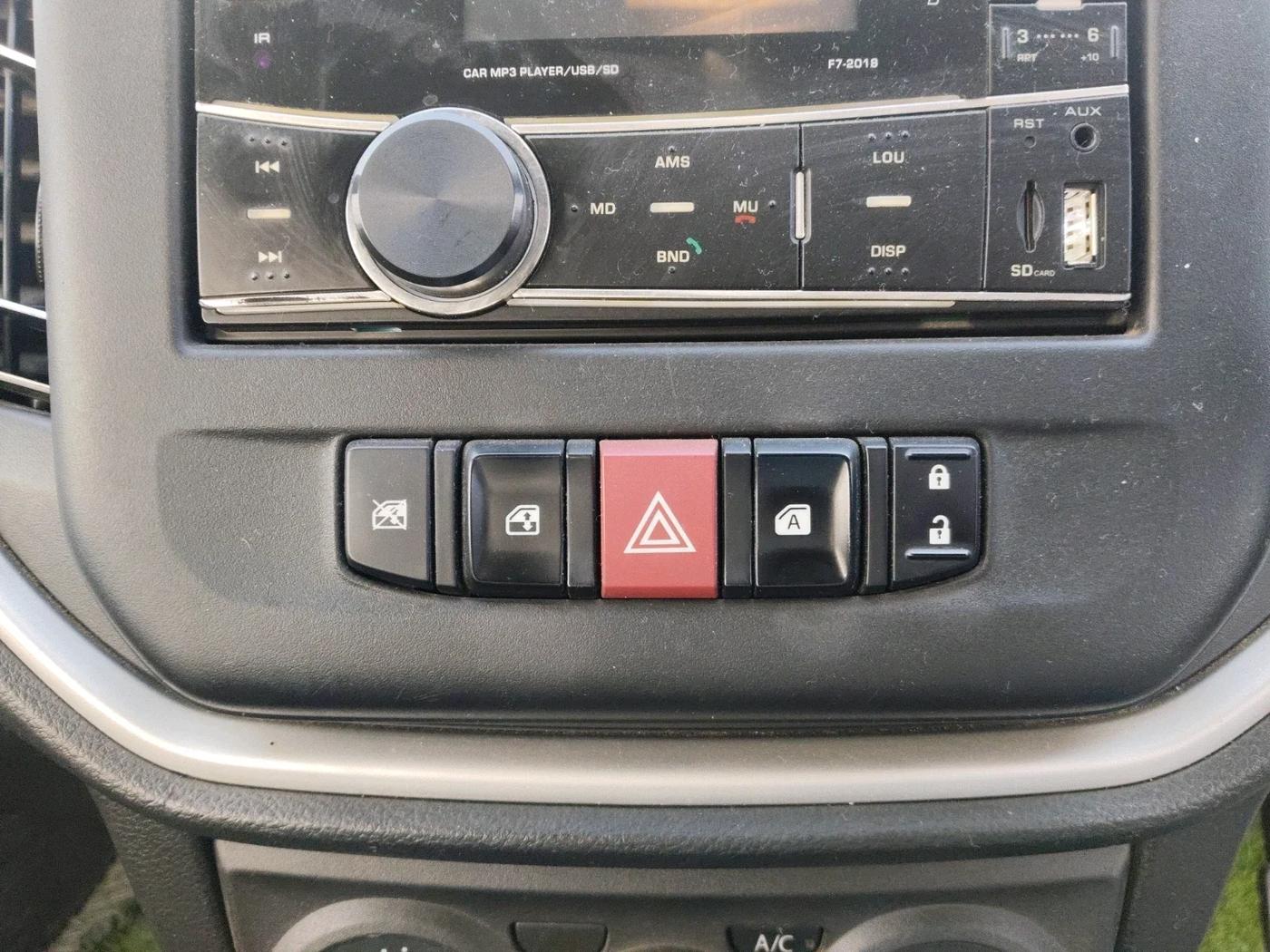 2022 Maruti Celerio VXI CNG, Petrol, Manual, 1,16,386 km, interior