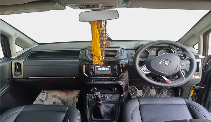 2018 Tata Hexa XT 4X2 6 STR, Diesel, Manual, 43,920 km, interior