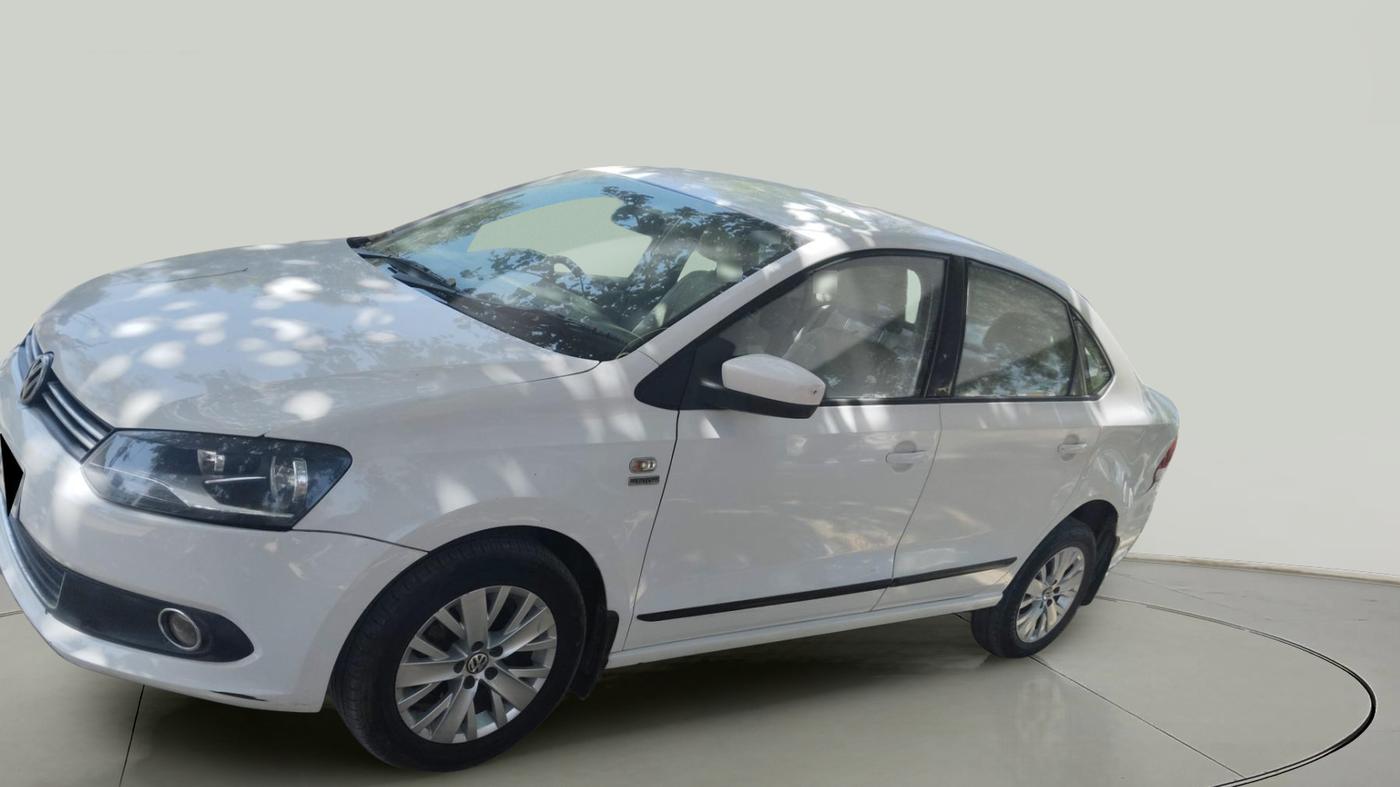 2015 Volkswagen Vento HIGHLINE 1.5 AT, Diesel, Automatic, 95,237 km, exterior