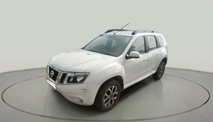 2015 Nissan Terrano XL D PLUS, Diesel, Manual, 1,01,041 km, exterior