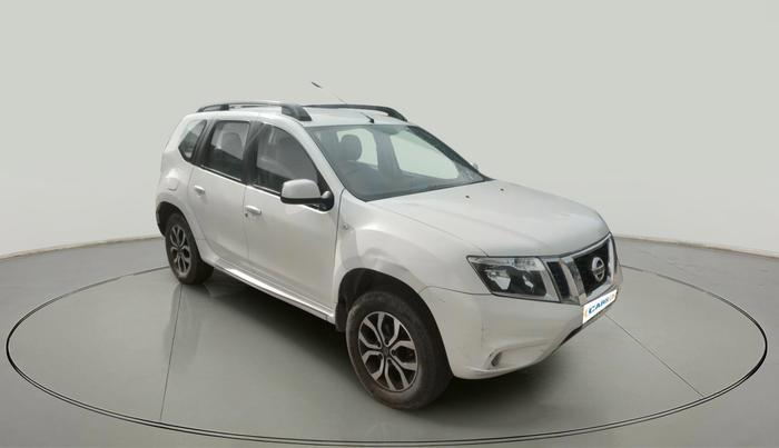 2015 Nissan Terrano XL D PLUS, Diesel, Manual, 1,01,041 km, exterior
