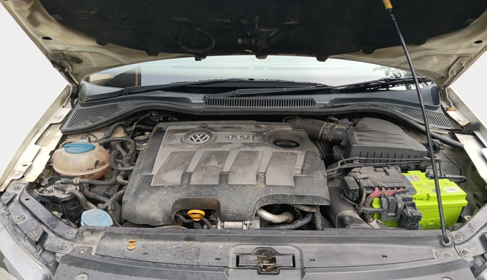 2015 Volkswagen Vento HIGHLINE DIESEL 1.5, Diesel, Manual, 3,49,340 km, exterior