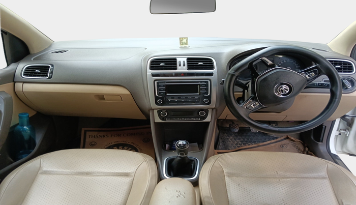 2015 Volkswagen Vento HIGHLINE DIESEL 1.5, Diesel, Manual, 3,49,340 km, interior