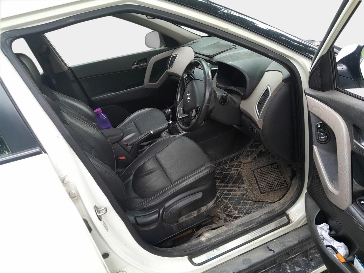 2017 Hyundai Creta SX (O) 1.6 DIESEL, Diesel, Manual, 70,305 km, interior