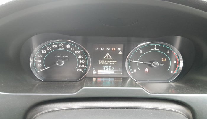 2014 Jaguar XF 2.2 DIESEL, Diesel, Automatic, 1,54,814 km, interior