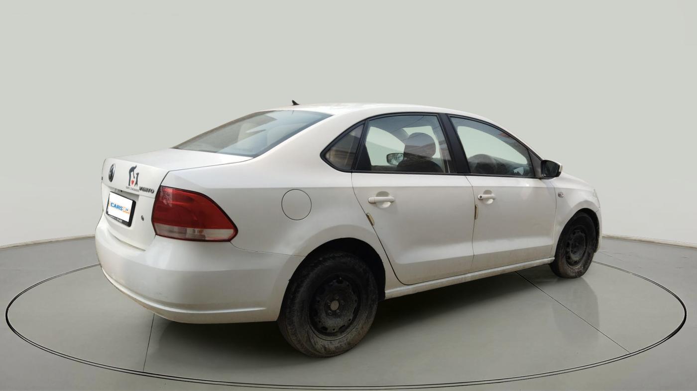 2010 Volkswagen Vento TRENDLINE 1.6, Petrol, Manual, 1,31,007 km, exterior