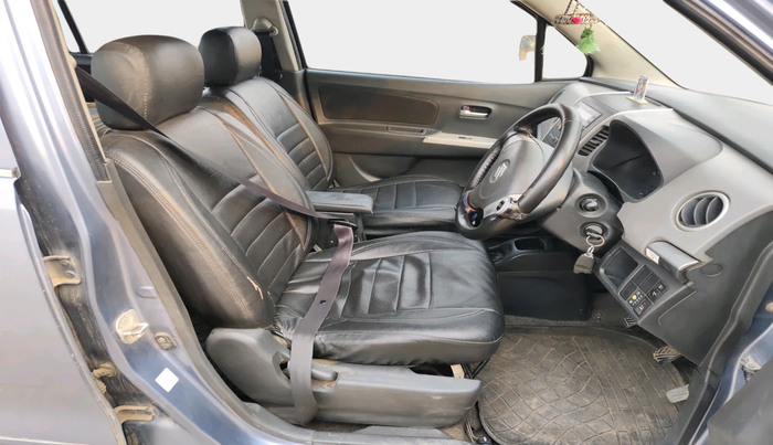 2011 Maruti Wagon R 1.0 LXI CNG, Petrol, Manual, 1,33,222 km, interior