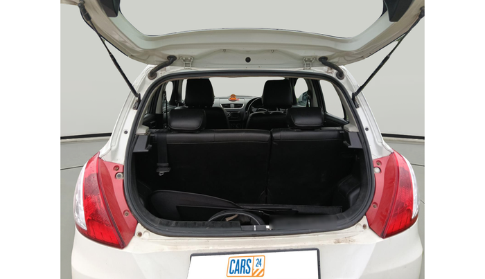 2017 Maruti Swift LXI (O), Petrol, Manual, 76,959 km, exterior