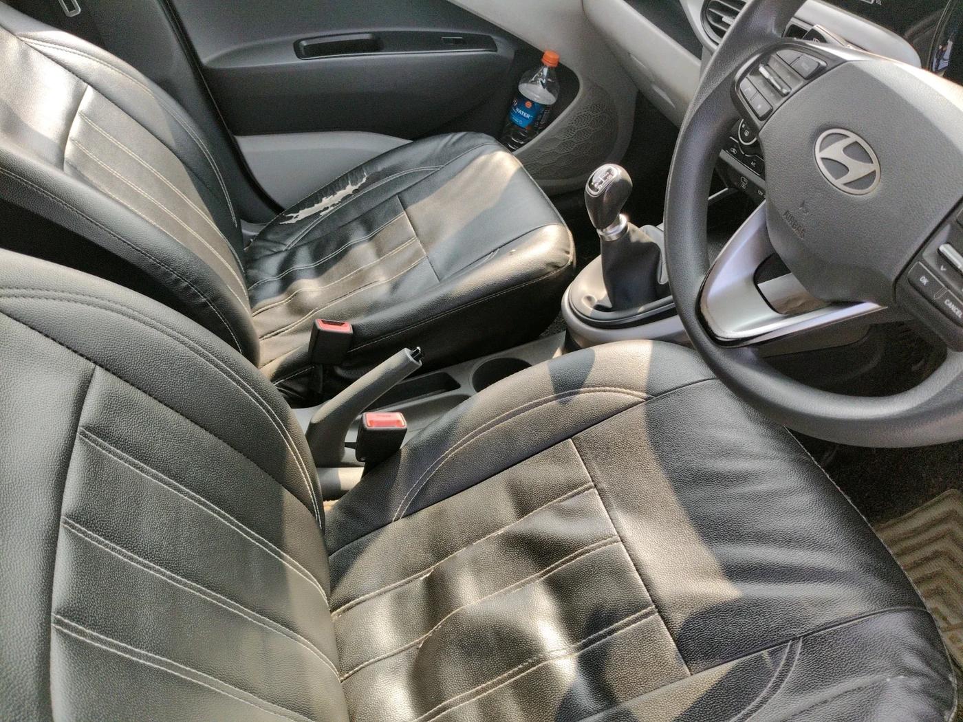 2023 Hyundai GRAND I10 NIOS SPORTZ 1.2 KAPPA VTVT, CNG, Manual, 90,735 km, interior