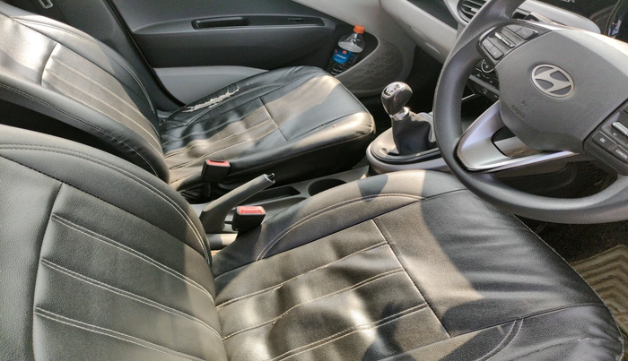 2023 Hyundai GRAND I10 NIOS SPORTZ 1.2 KAPPA VTVT, CNG, Manual, 90,735 km, interior