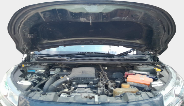 2021 Tata NEXON XM SUNROOF PETROL, Petrol, Manual, 1,05,917 km, exterior