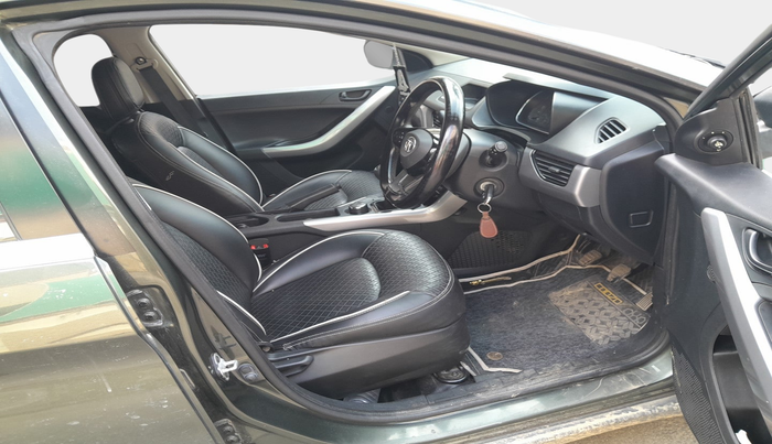 2021 Tata NEXON XM SUNROOF PETROL, Petrol, Manual, 1,05,917 km, interior
