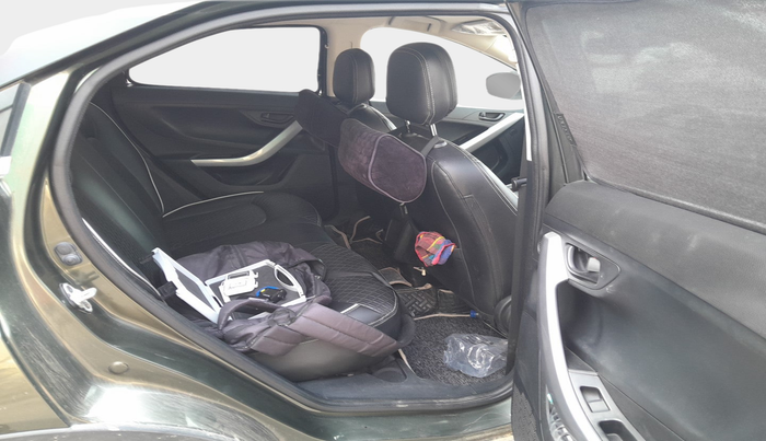 2021 Tata NEXON XM SUNROOF PETROL, Petrol, Manual, 1,05,917 km, interior
