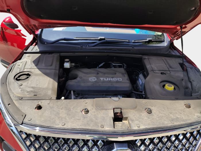 2024 MG HECTOR PLUS SAVVY PRO 1.5 TURBO CVT 7 STR, Petrol, Automatic, 5,047 km, exterior