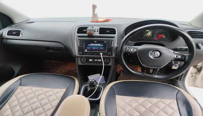 2018 Volkswagen Polo HIGHLINE1.5L, Diesel, Manual, 84,798 km, interior