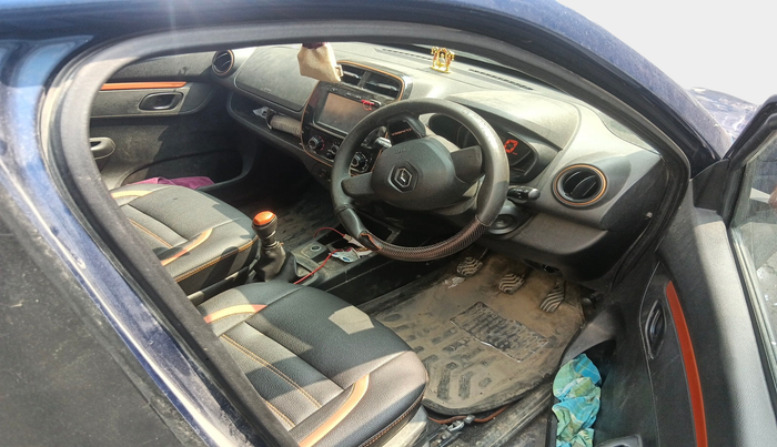 2017 Renault Kwid CLIMBER 1.0, Petrol, Manual, 90,367 km, interior