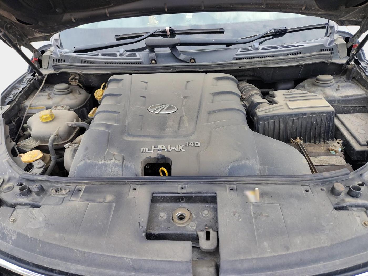 2016 Mahindra XUV500 W8 AT 1.99, Diesel, Automatic, 79,088 km, exterior