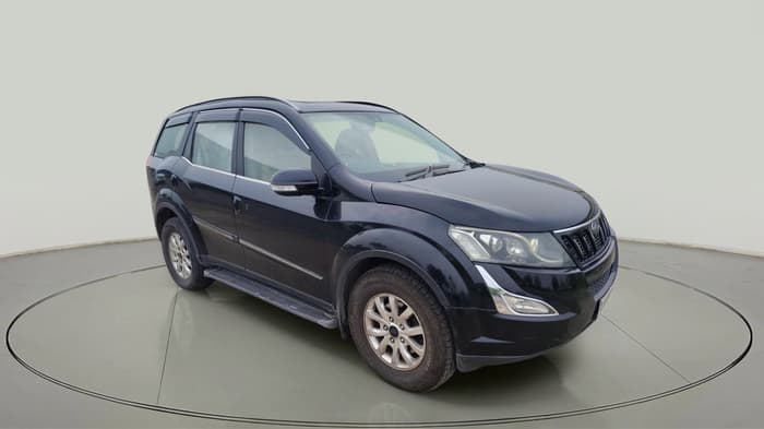 2016 Mahindra XUV500 W8 AT 1.99, Diesel, Automatic, 79,088 km, exterior