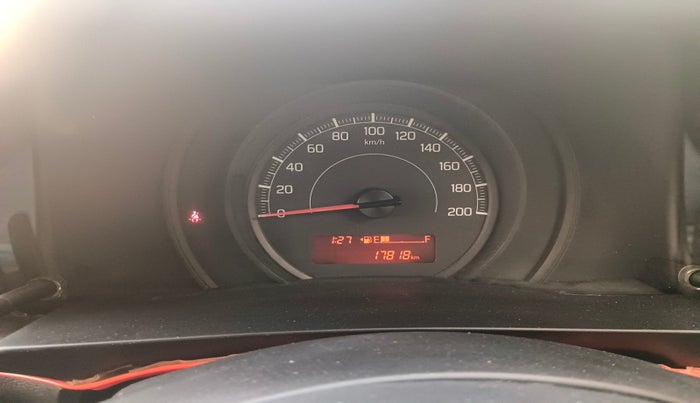 2022 Maruti Swift LXI, Petrol, Manual, 17,818 km, interior