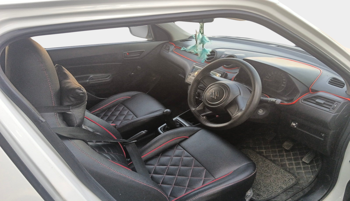 2022 Maruti Swift LXI, Petrol, Manual, 17,818 km, interior