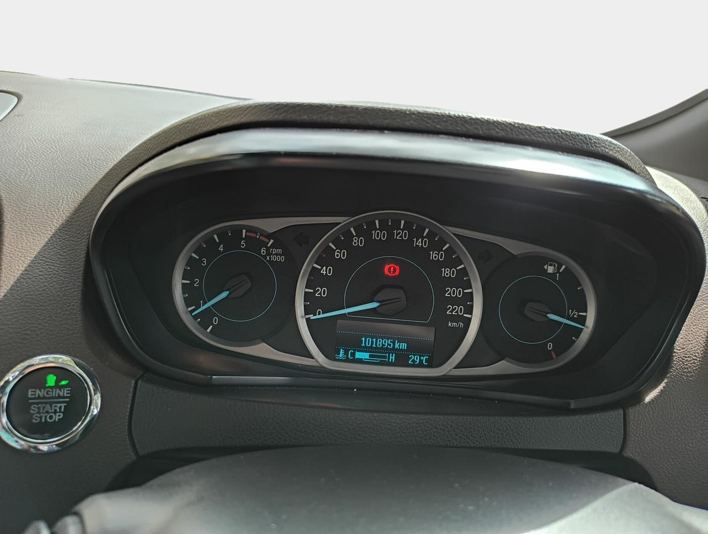 2018 Ford FREESTYLE TITANIUM 1.5 DIESEL, Diesel, Manual, 1,01,895 km, interior