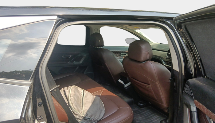 2020 Tata Harrier XT PLUS 2.0L KRYOTEC DARK EDITON, Diesel, Manual, 55,852 km, interior