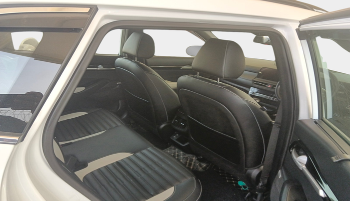 2024 KIA SELTOS  GTX PLUS 1.5 DIESEL AT, Diesel, Automatic, 12,124 km, interior