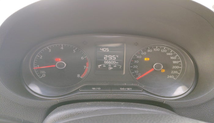 2017 Volkswagen Ameo TRENDLINE 1.2L, Petrol, Manual, 66,600 km, interior