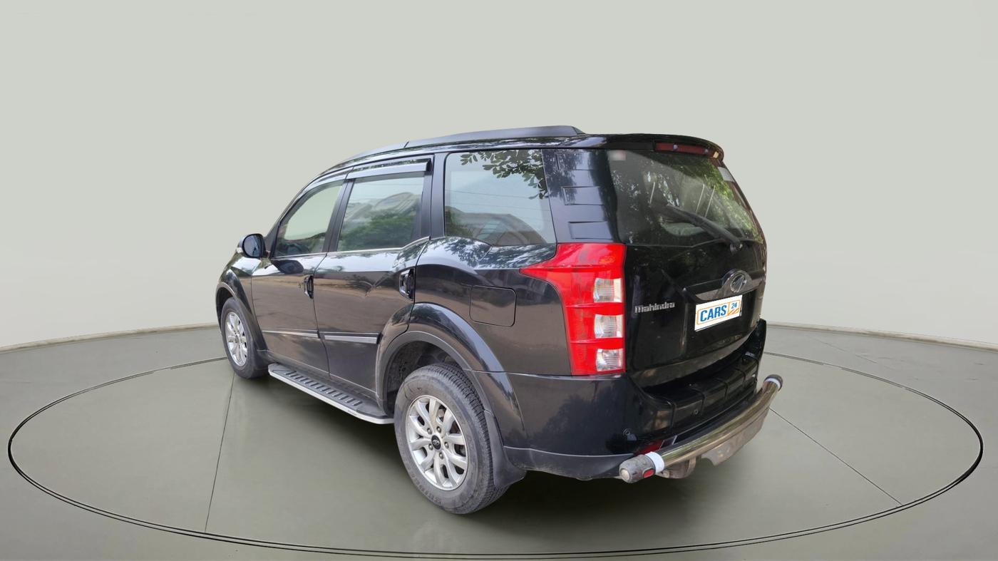 2017 Mahindra XUV500 W10, Diesel, Manual, 75,916 km, exterior