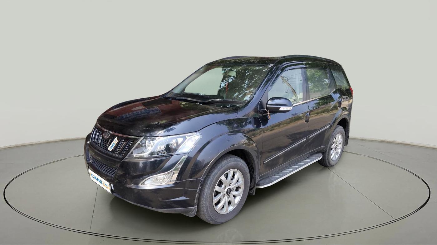 2017 Mahindra XUV500 W10, Diesel, Manual, 75,916 km, exterior