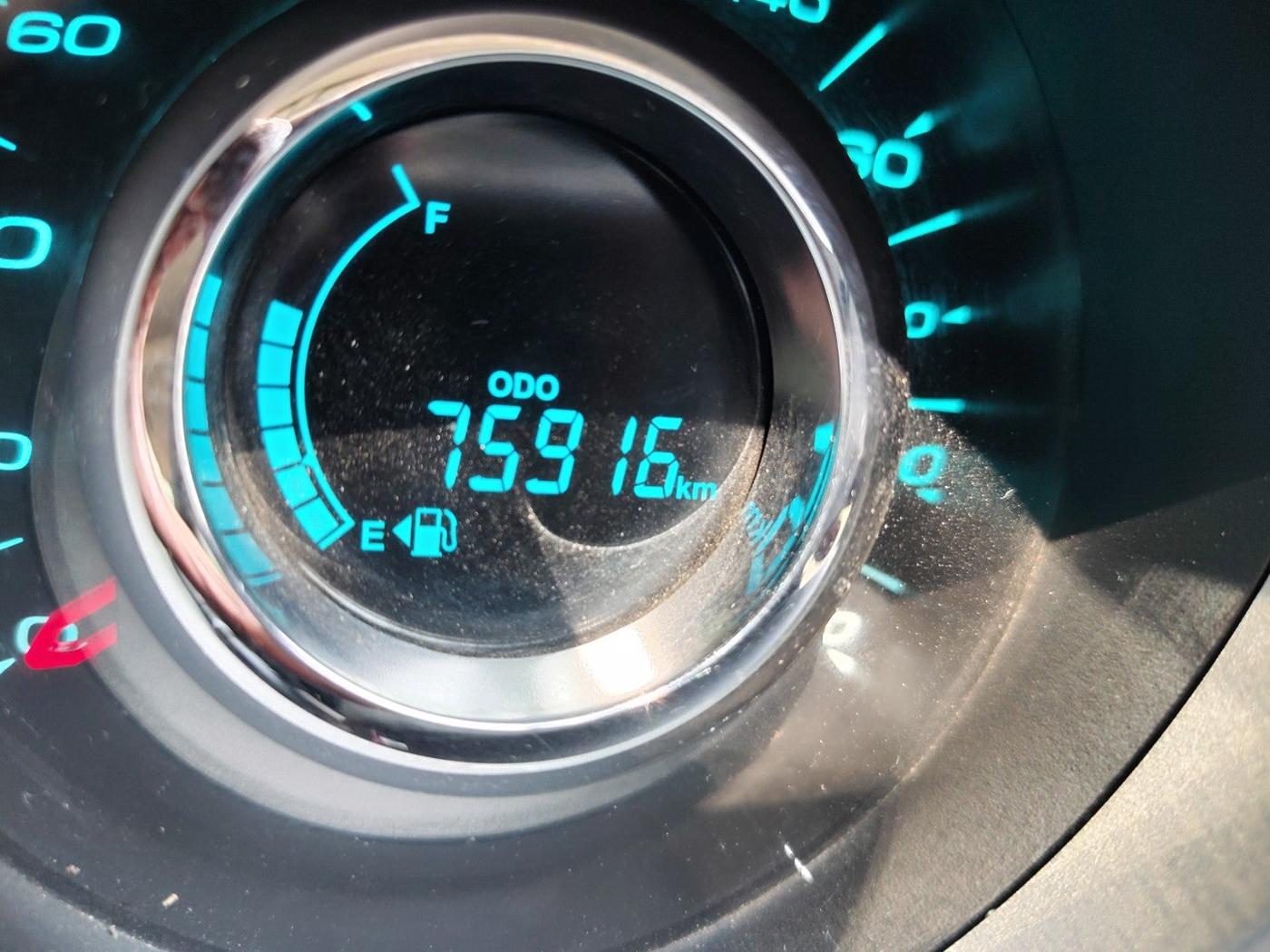 2017 Mahindra XUV500 W10, Diesel, Manual, 75,916 km, interior