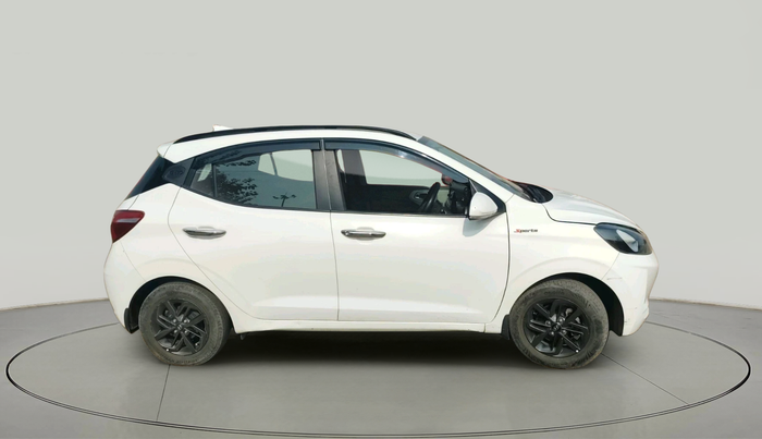 2020 Hyundai GRAND I10 NIOS SPORTZ 1.2 KAPPA VTVT CNG, Petrol, Manual, 1,23,526 km, exterior