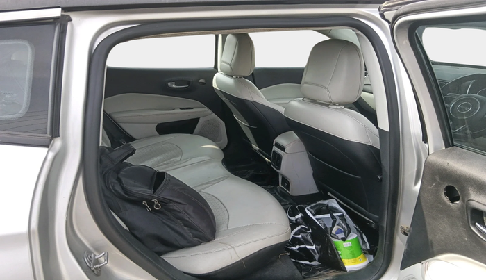 2017 Jeep Compass LIMITED 2.0 DIESEL 4X4, Diesel, Manual, 1,12,514 km, interior