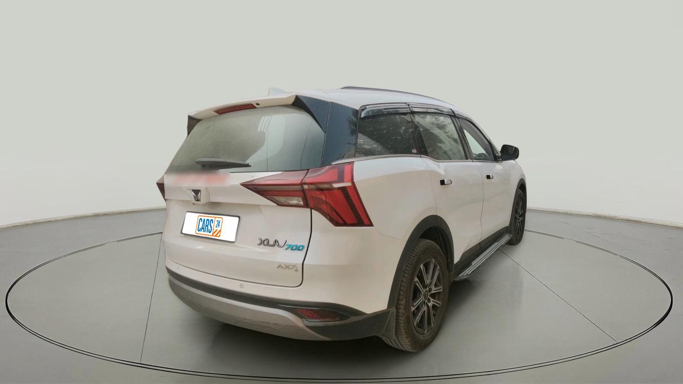 2022 Mahindra XUV700 AX 7 LUXURY D MT 7 STR, Diesel, Manual, 87,318 km, exterior