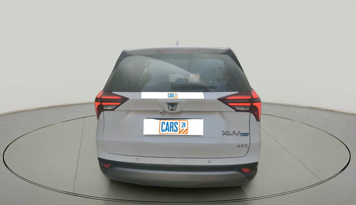 2022 Mahindra XUV700 AX 7 LUXURY D MT 7 STR, Diesel, Manual, 87,318 km, exterior