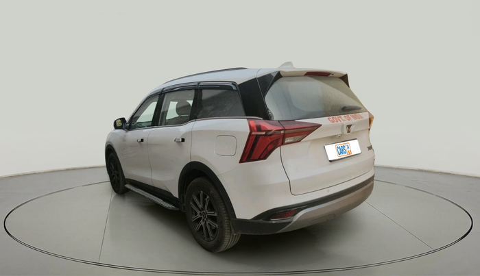 2022 Mahindra XUV700 AX 7 LUXURY D MT 7 STR, Diesel, Manual, 87,318 km, exterior