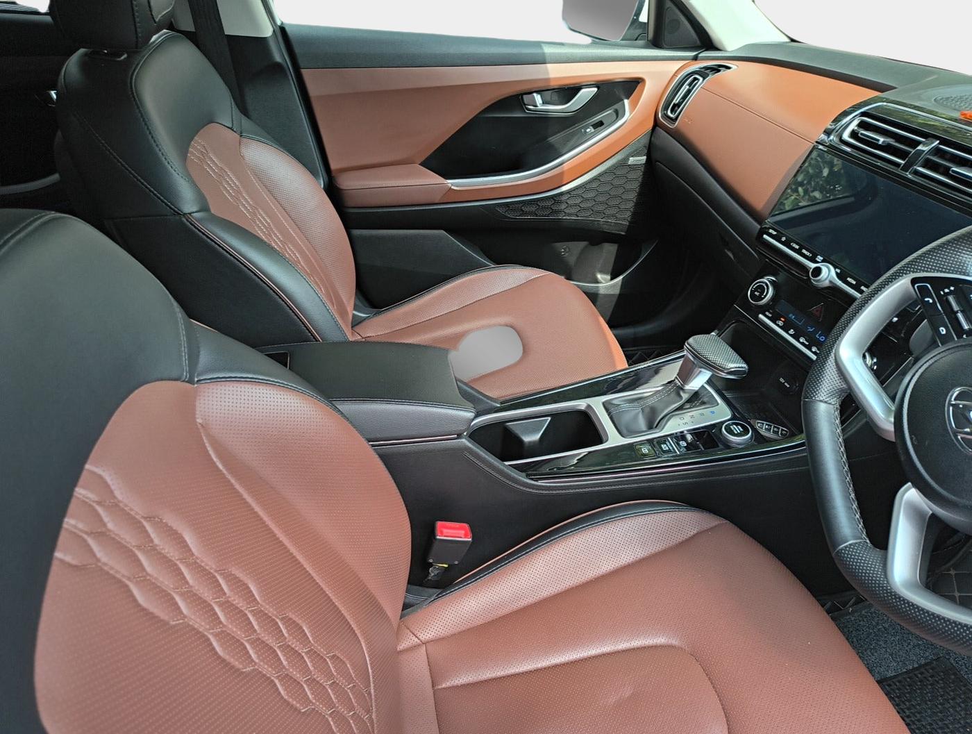 2023 Hyundai ALCAZAR PLATINUM(O) 7STR 1.5 AT, Diesel, Automatic, 72,922 km, interior