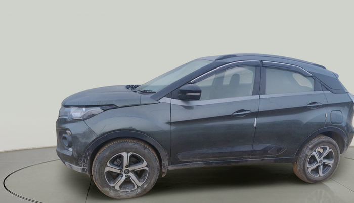 2022 Tata NEXON XZA PLUS (O) DIESEL, Diesel, Automatic, 1,01,622 km, exterior