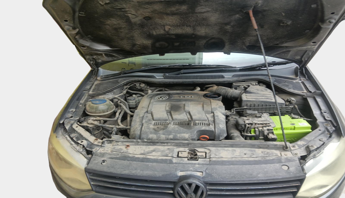 2013 Volkswagen Polo COMFORTLINE 1.2L, Diesel, Manual, 1,56,789 km, exterior