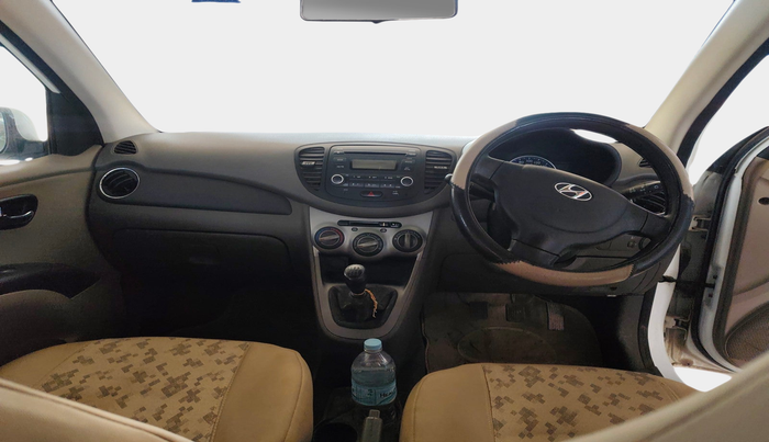 2010 Hyundai i10 MAGNA 1.2, Petrol, Manual, 31,919 km, interior