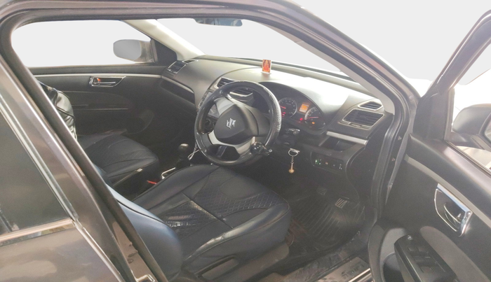 2016 Maruti Swift VXI, Petrol, Manual, 82,019 km, interior