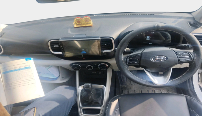 2024 Hyundai VENUE E 1.2, Petrol, Manual, 14,554 km, interior
