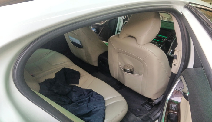 2016 Volvo S60 Momentum D4, Diesel, Automatic, 1,02,528 km, interior