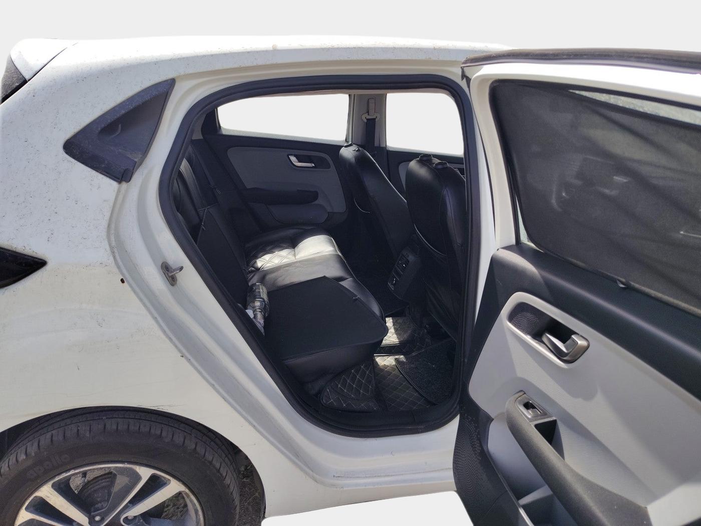 2020 Tata ALTROZ XZ DIESEL, Diesel, Manual, 1,07,381 km, interior