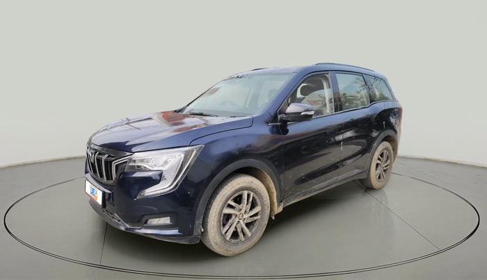 2022 Mahindra XUV700 AX 5 D MT 7 STR, Diesel, Manual, 1,08,653 km, exterior