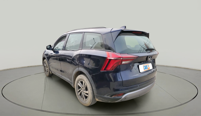 2022 Mahindra XUV700 AX 5 D MT 7 STR, Diesel, Manual, 1,08,653 km, exterior