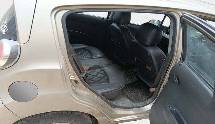 2011 Chevrolet Beat LT PETROL, Petrol, Manual, 96,432 km, interior