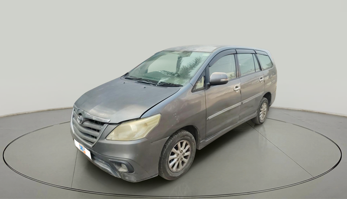 2013 Toyota Innova 2.5 VX 7 STR, Diesel, Manual, 1,74,381 km, exterior