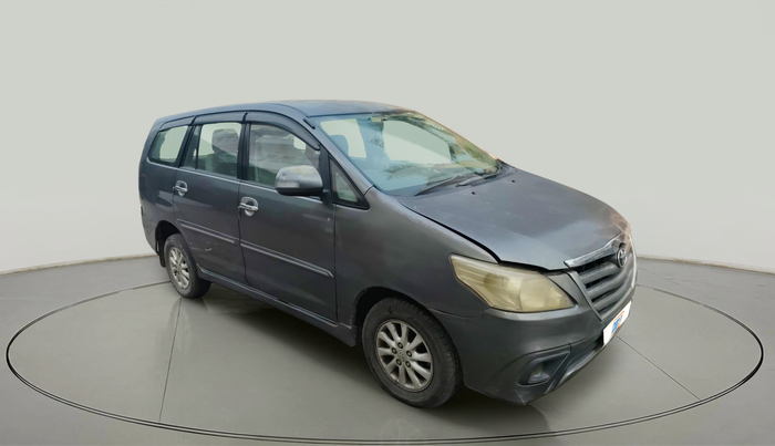 2013 Toyota Innova 2.5 VX 7 STR, Diesel, Manual, 1,74,381 km, exterior